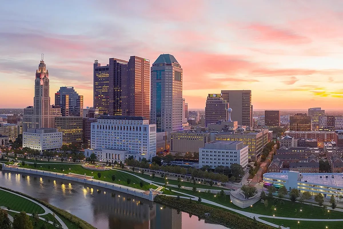 Columbus, Ohio skyline.